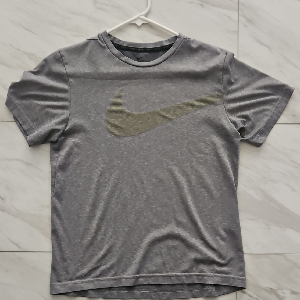 Nike Boys Heather Gray Tee